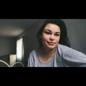 Meet your Posher, Alena